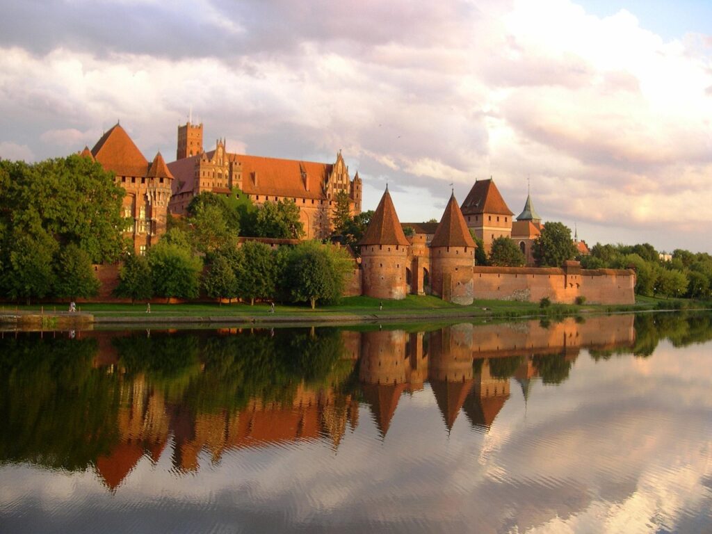 Krynica Morska i Malbork