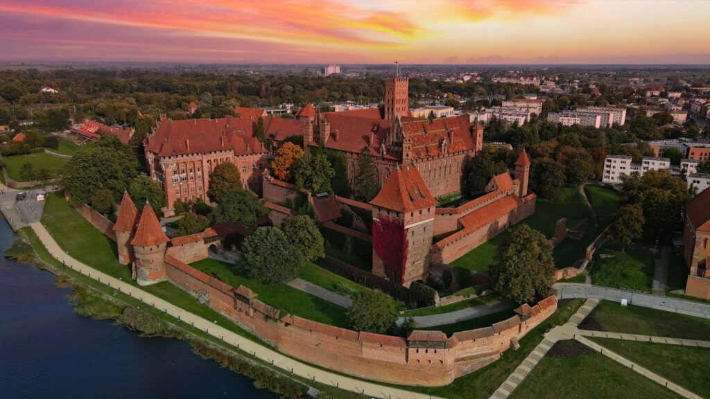 Krynica Morska i Malbork